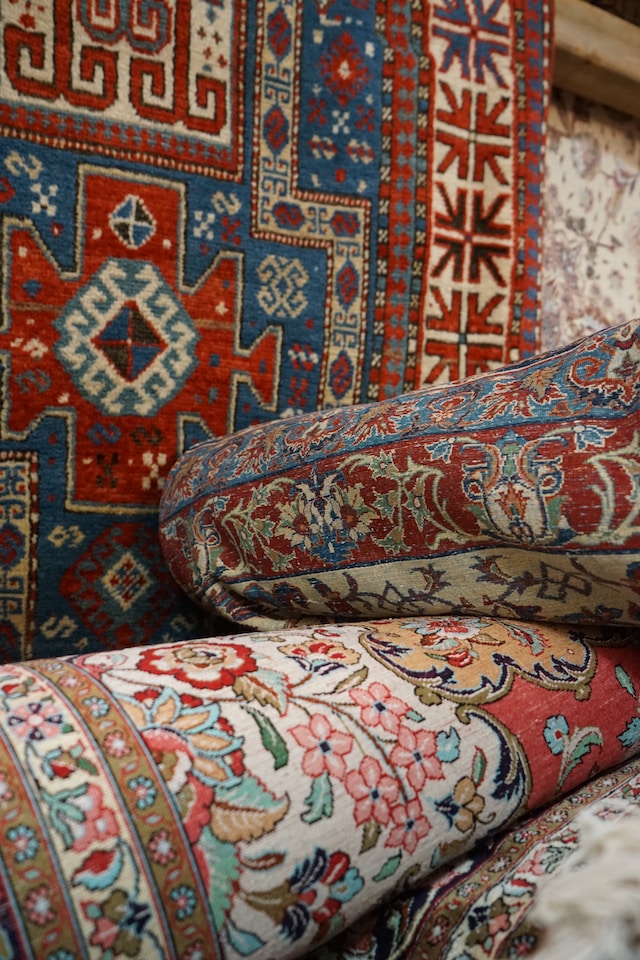 Benefits of using a fleece area rug in your home